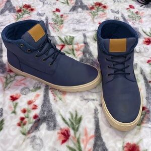 London Fog Navy Boots Size 10.5